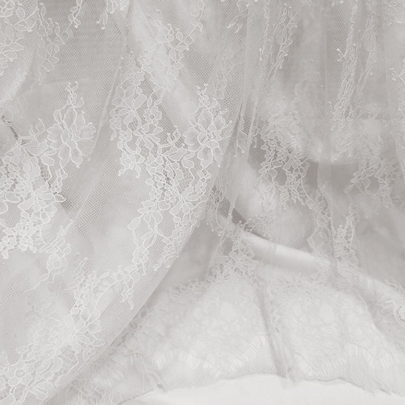 Lace & Decorative Fabrics